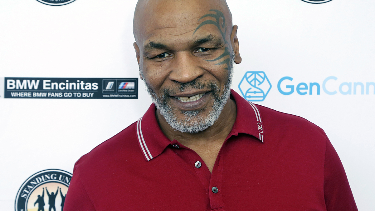 Mike Tyson, Roy Jones ma��yla 15 y�l sonra ringlere d�n�yor
