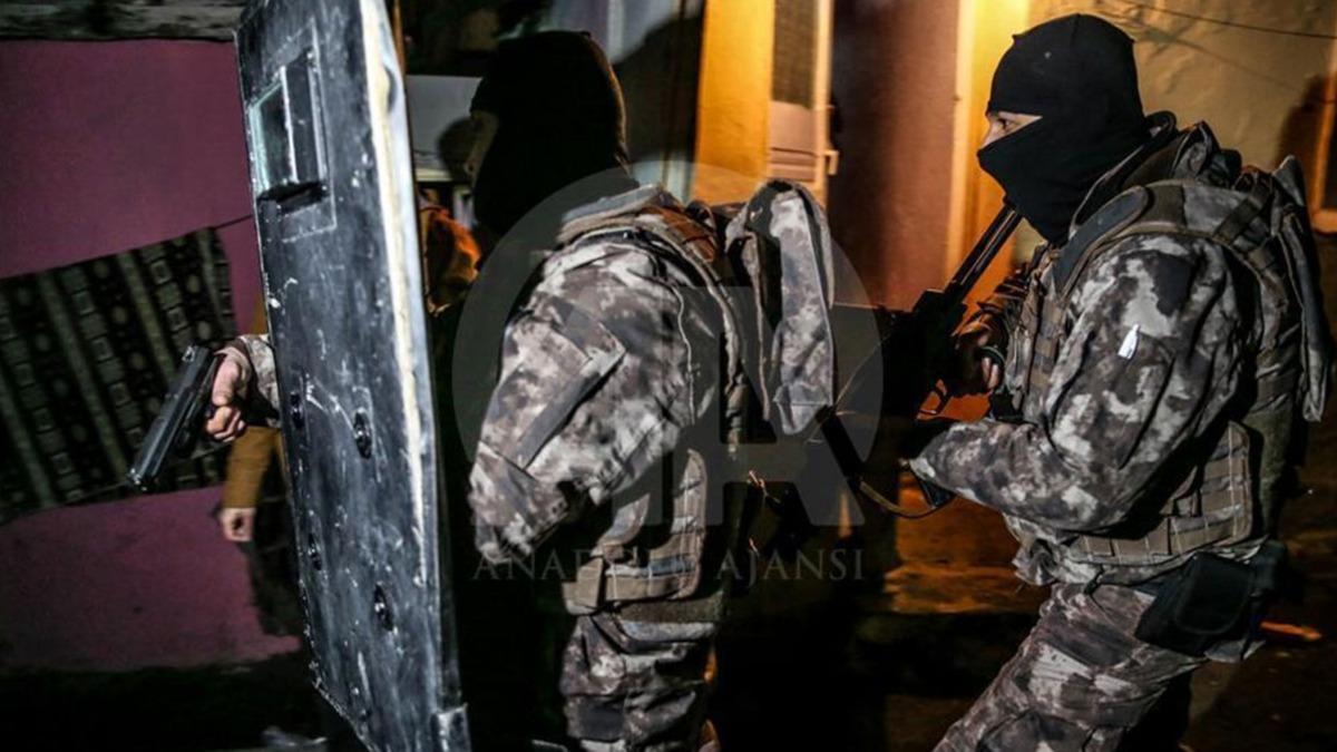 Ktahya'da uyuturucu partisi: 5 tutuklama