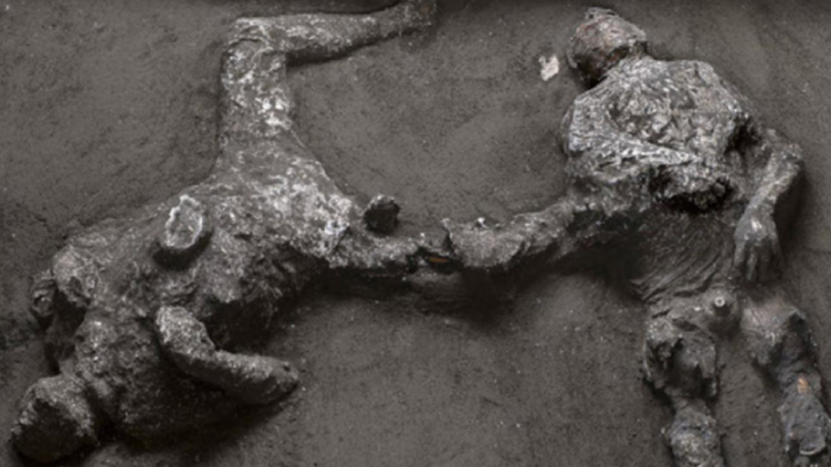 Yanarda� patlamas�nda �lm��ler! Efendi ve k�lenin cesedi herkesi �a��rtt�