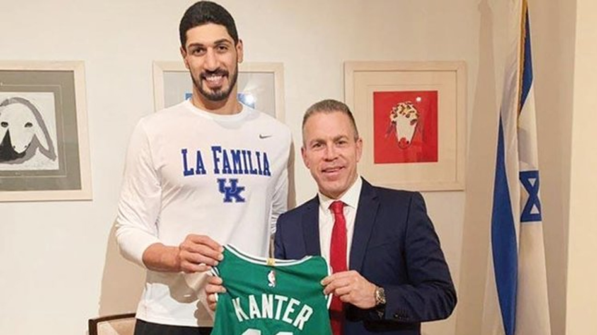 T�rkiye'den skandal kareye sert tepki! 'Yaz�klar olsun'