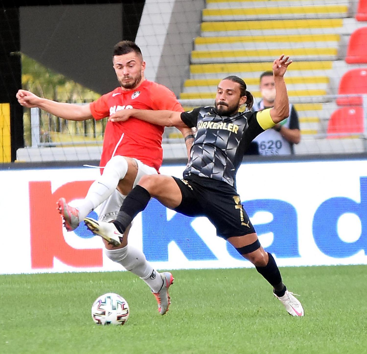 G�ztepe'de Halil Akbunar fark�