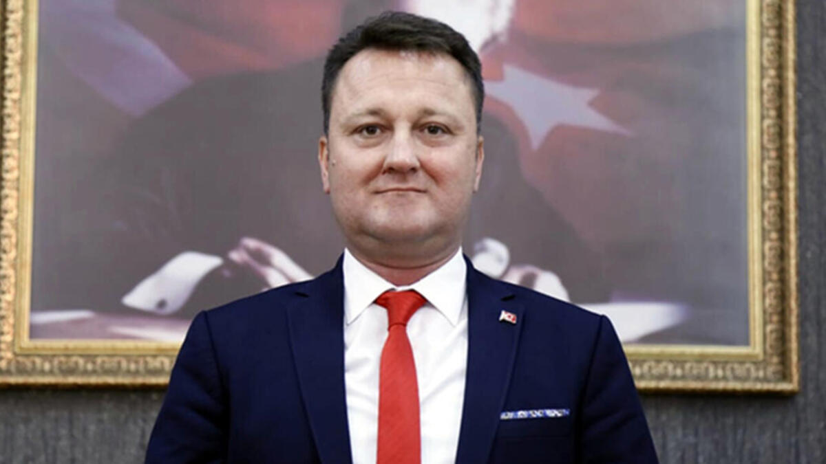 Tutuklanan CHP'li belediye ba�kan� Serdar Aksoy hakk�nda su� duyurusu