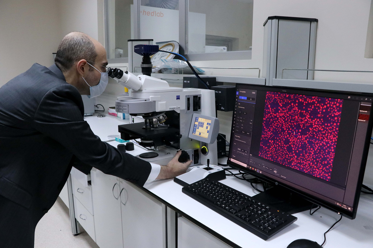 ABD'deki kariyerinden vazgeen doent Trkiye'de 'nanoteknolojik ifre' iin alyor