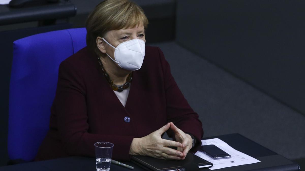 Merkel, koronavirs kstlamalarn savundu