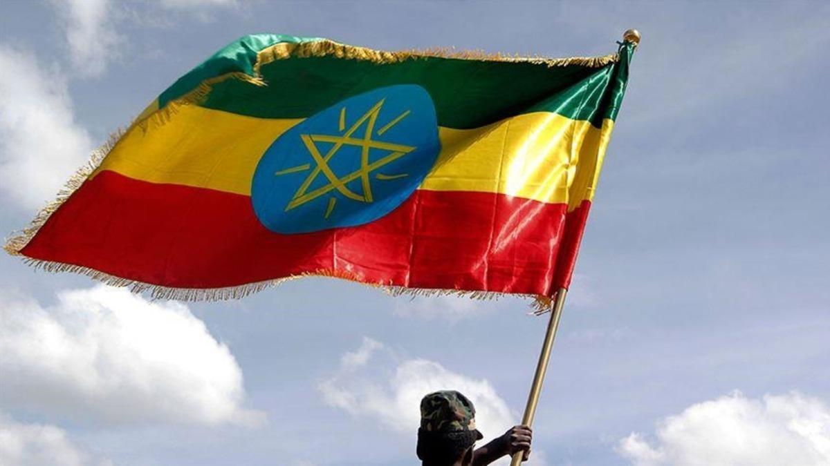 Etiyopya ordusu stratejik noktalar ald