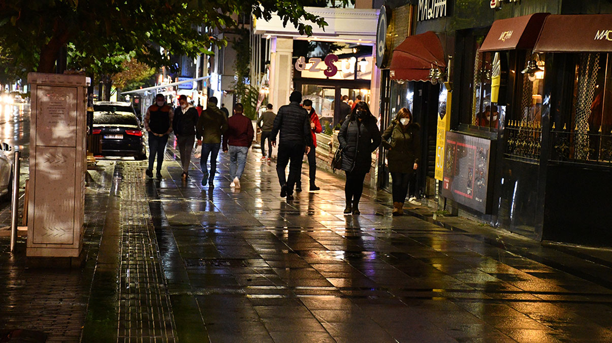 ��i�leri Bakanl���'ndan, valiliklere yeni Kovid-19 genelgesi