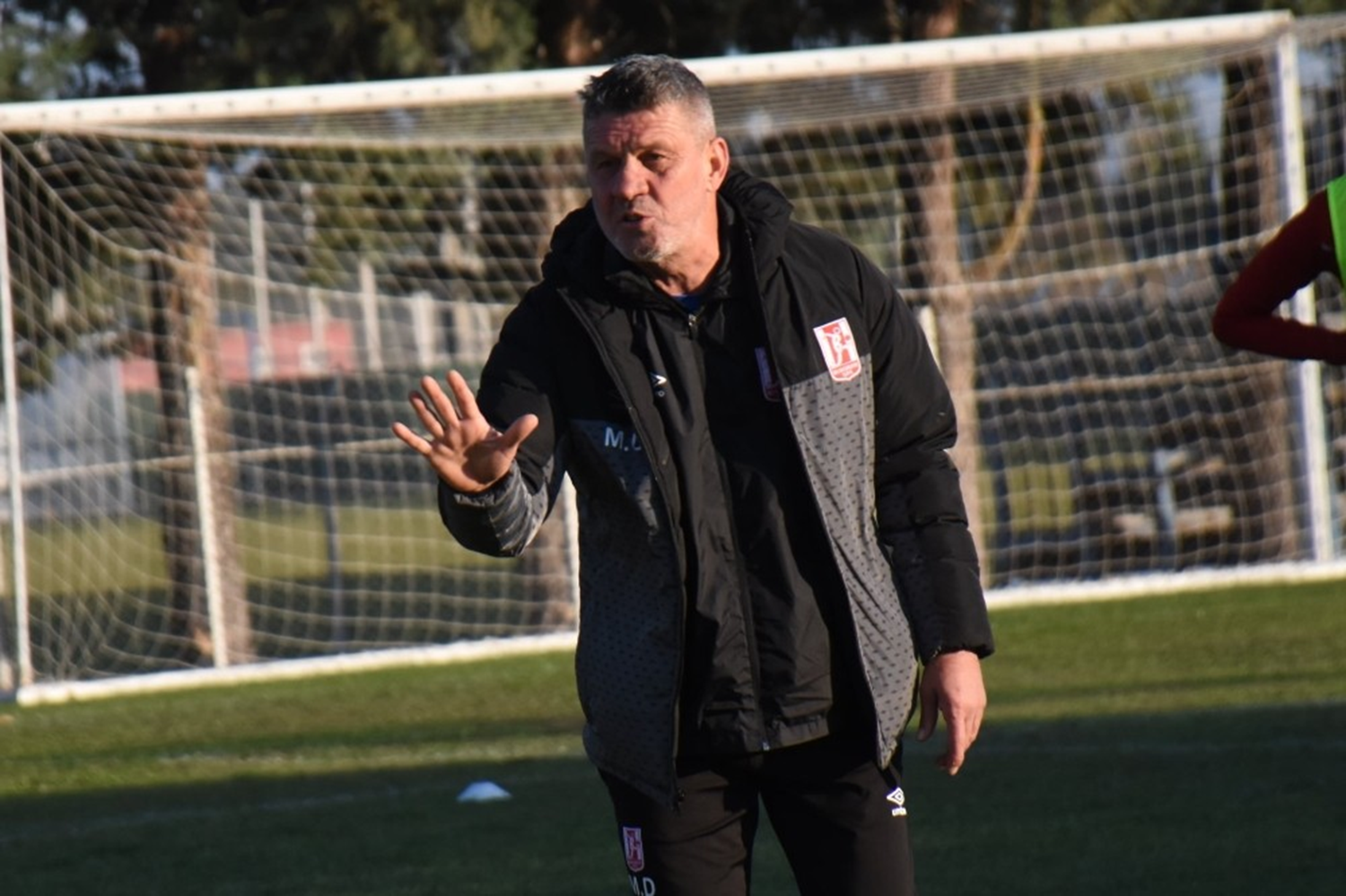 Bal�kesirspor'da Mesut Dils�z ile yollar ayr�ld�