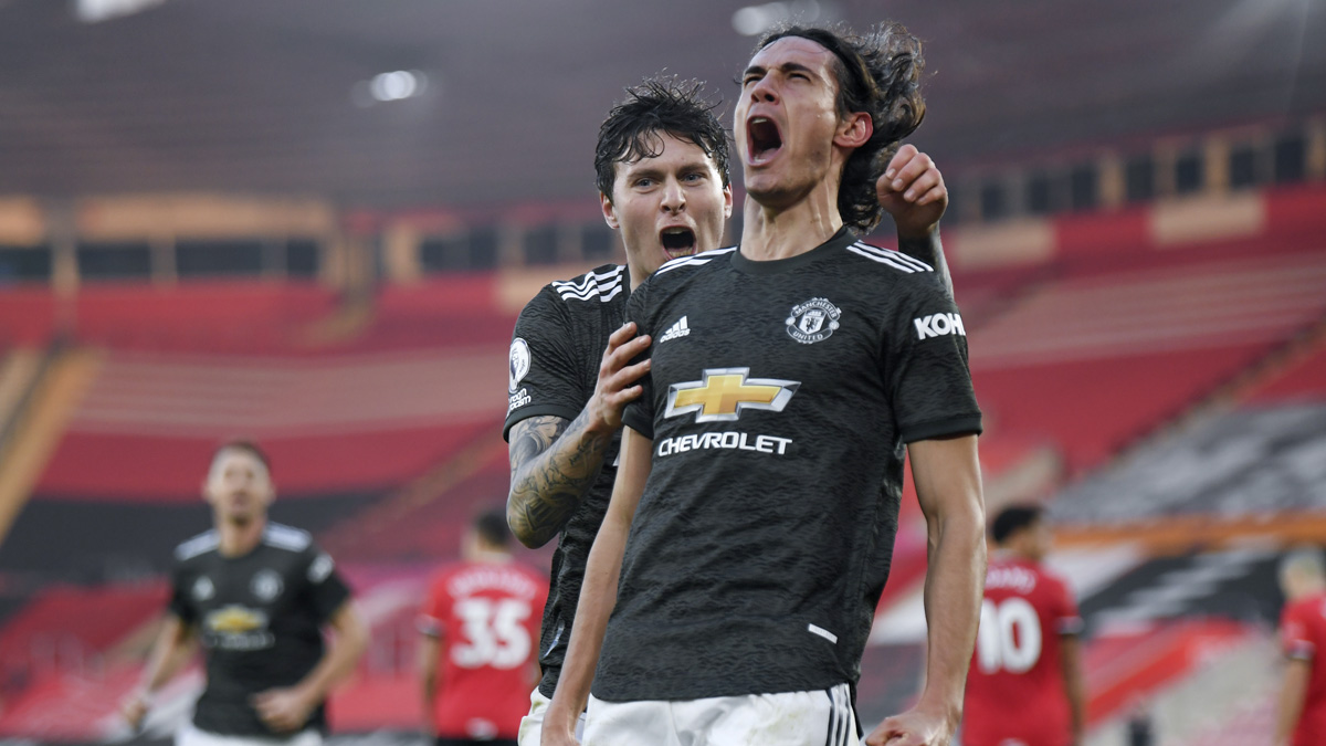 Manchester United 2-0'dan d�nd� 3 puan� son dakikada kopard�