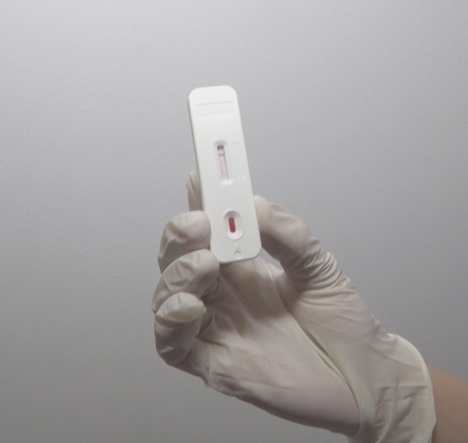 Uzmanlardan evde h�zl� Covid-19 testi yapanlara uyar�!