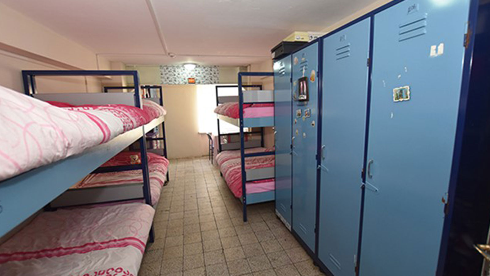 Ak�lalmaz olay! Ba�kas�na ait kimlik numaras�yla koronavir�s testi yapt�rmaya �al��an ki�i yakaland�