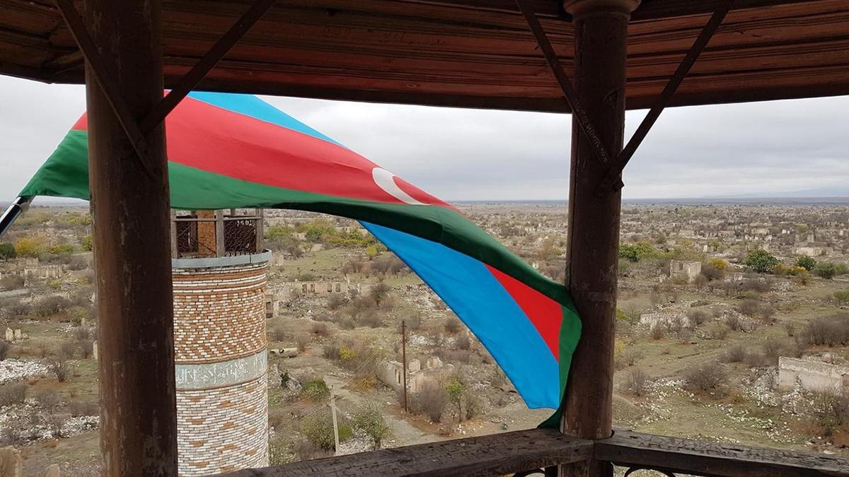 Azerbaycan Savunma Bakanl: Rus bar gcne ait askeri lkeye aralar geldi