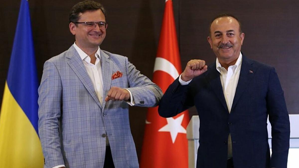 Bakan Kuleba: Trkiye'nin bu platformda iyi bir partner olacandan phem yok