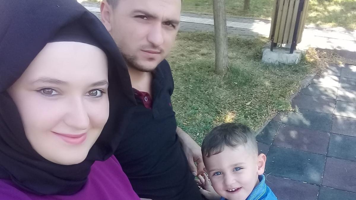 23 yandaki anne yeni doan bebeini gremeden koronavirs nedeniyle hayatn kaybetti