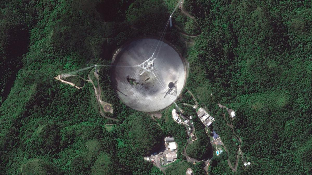Astronomik keiflere imza atan, dnyann en byk teleskoplarndan Arecibo kt