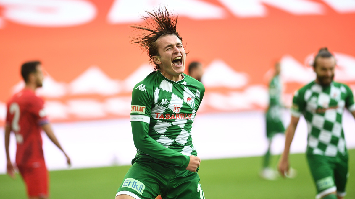 Ali Akman'�n talipleri art�yor! �ki dev tak�m giri�imlere ba�lad�