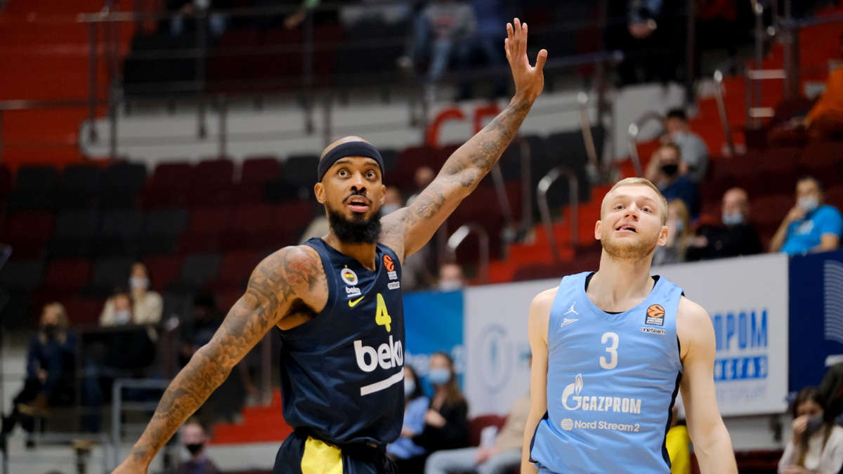 Fenerbah�e Beko Euroleague'de 4 ma� sonra Zenit'e patlad�
