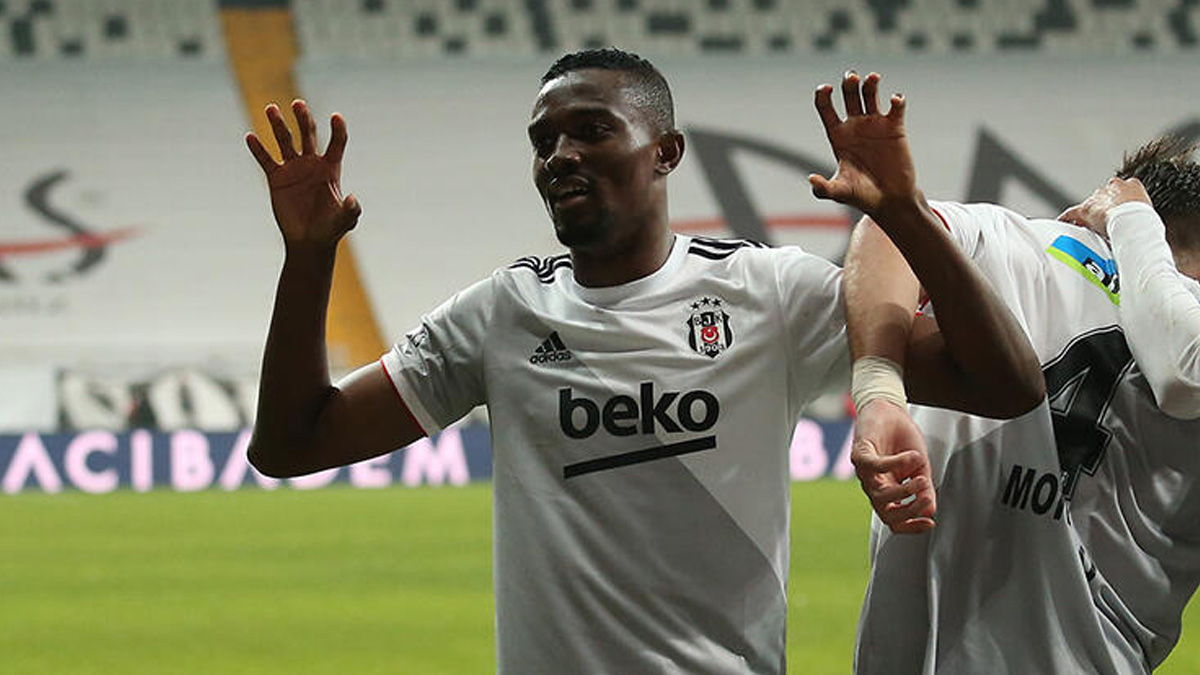 Mensah ma� sonras� gol sevincini anlatt�