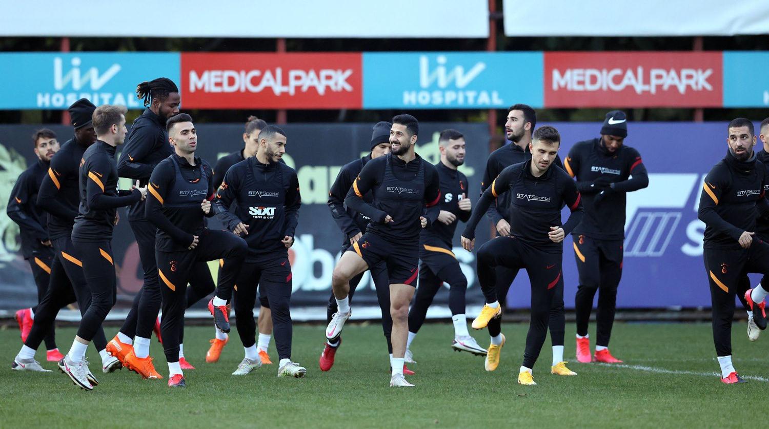 Galatasaray'da Taylan Antalyal� sevinci