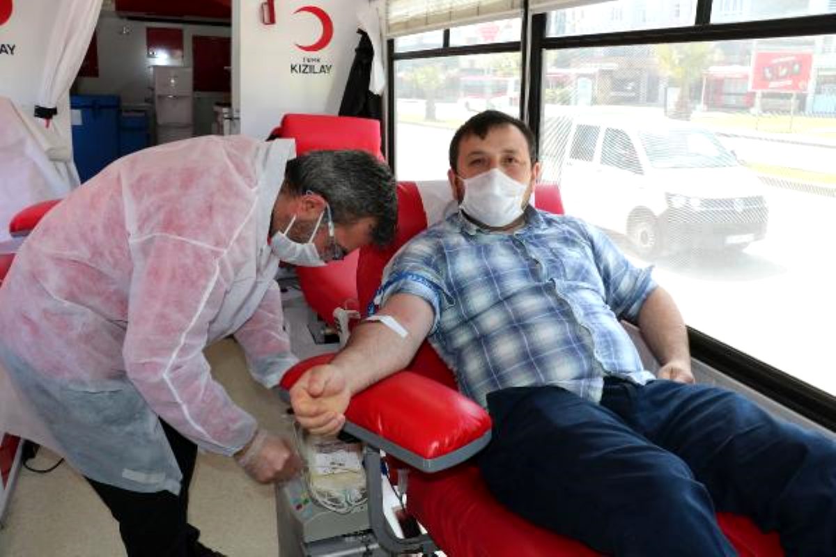 T�rk K�z�lay a��klad�: Hafta sonu soka�a ��kma k�s�tlamas�ndan muaf tutulacaklar