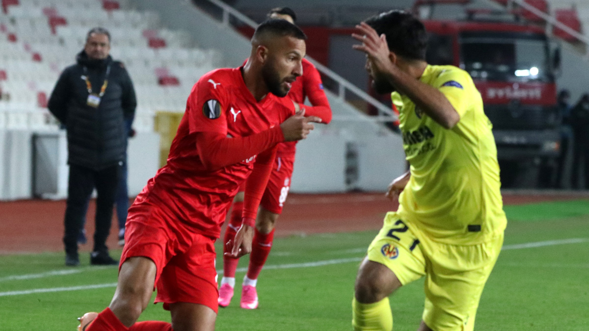 Yasin �ztekin k�t� haberi duyurdu!