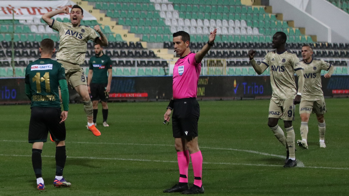 R�dvan Dilmen: Rezil kepaze olduk...