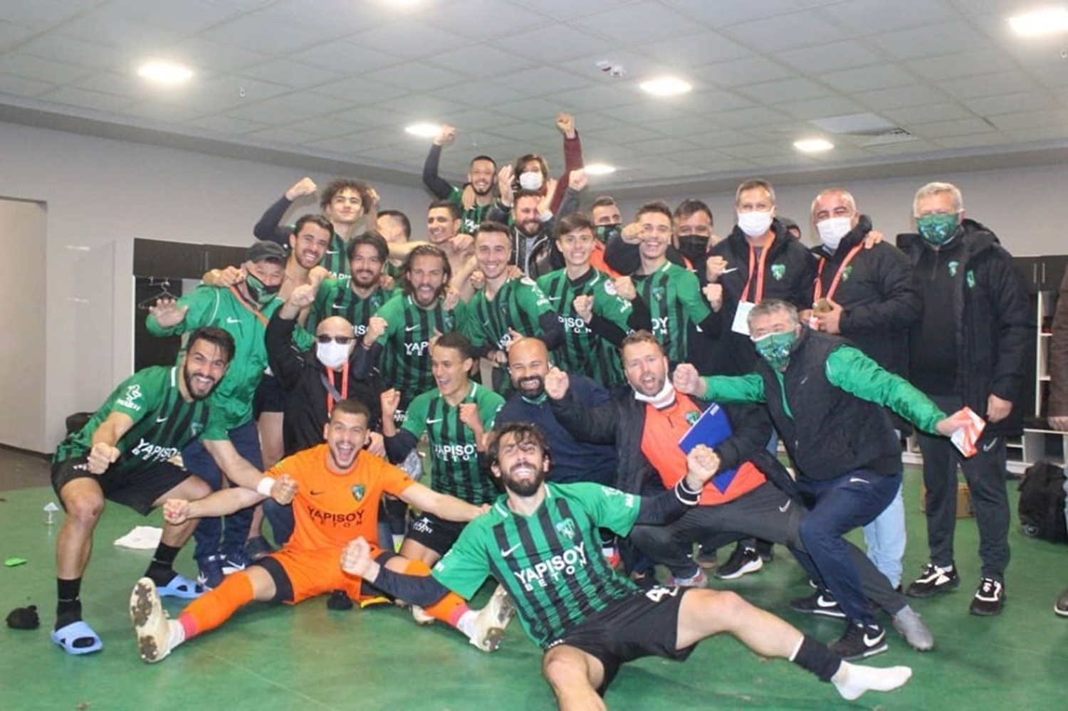 17 futbolcusu koronavir�se yakalanan Kocaelispor'a ikinci test
