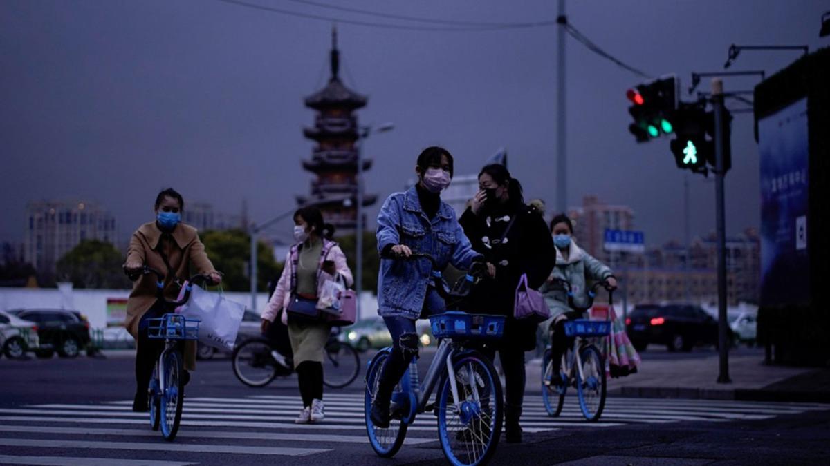 Asya'da Kovid-19 vakalar artt