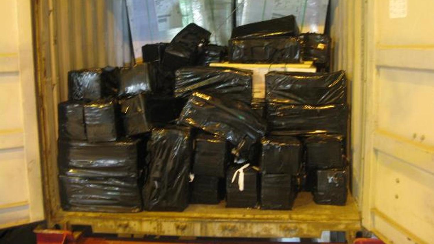 ngiltere'de dev narkotik operasyonu: 100 milyon sterlin deerinde kokain yakaland