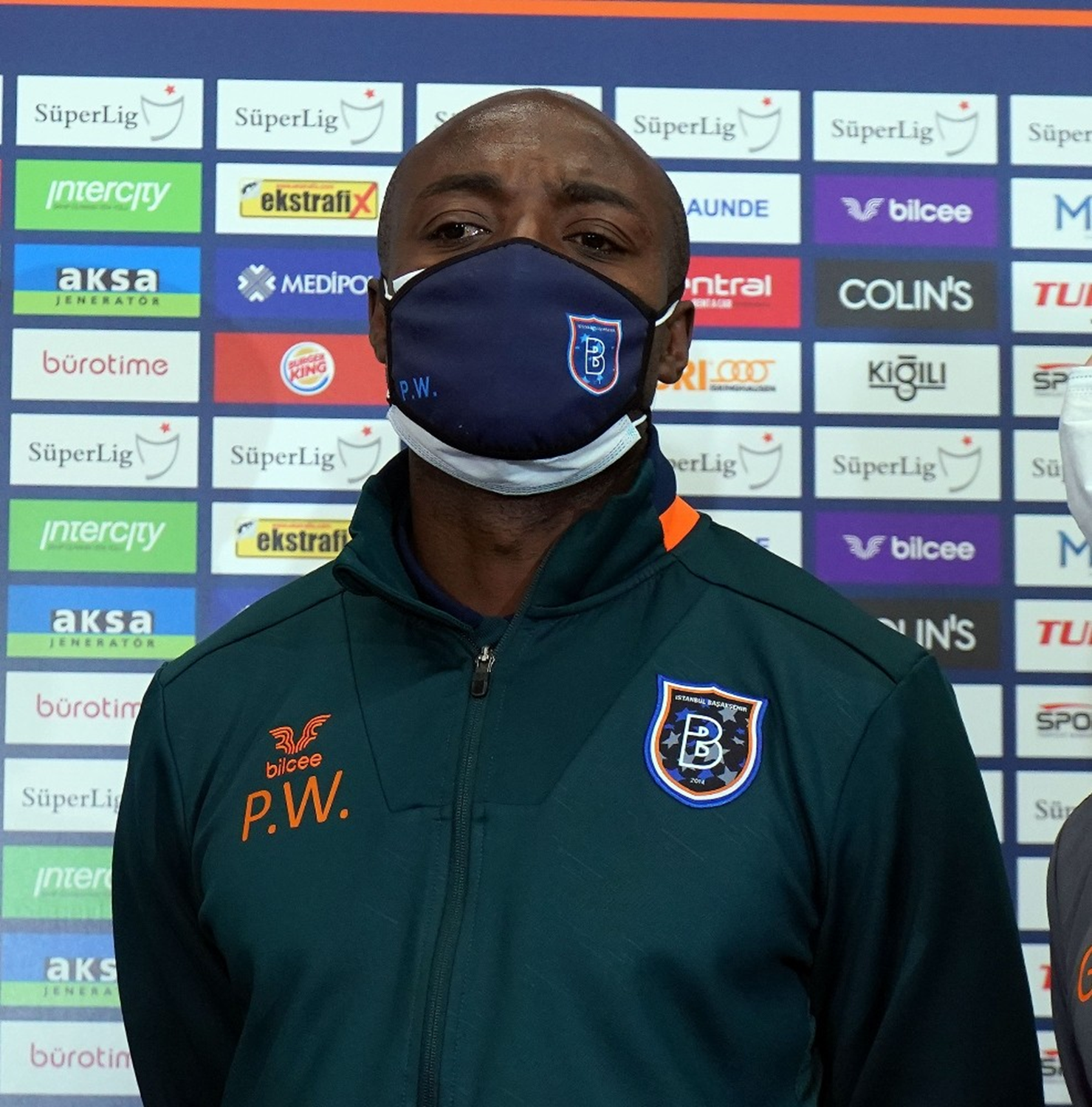 Webo ilk kez konu�tu!