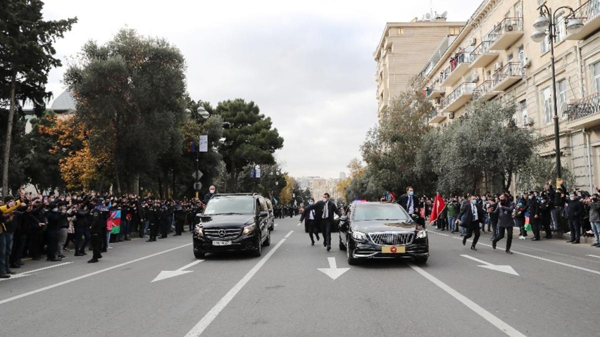 Cumhurbakan Erdoan'a, Azerbaycan halkndan sevgi gsterisi