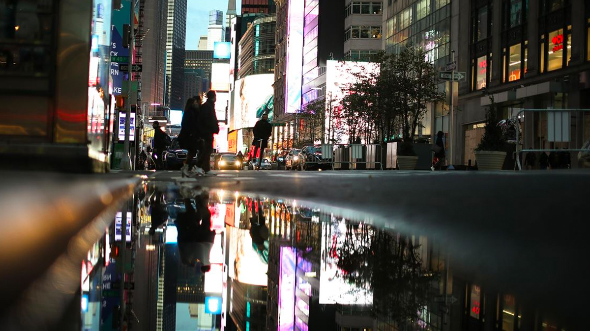 New York'ta yeniden koronavir�s tedbirleri