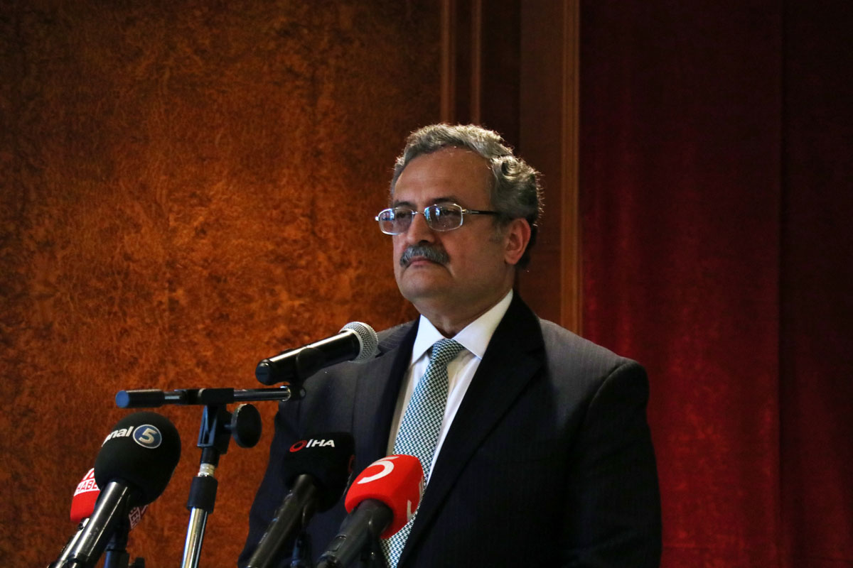 Aralar�ndaki kriz uluslararas� arenaya ta��nd�: Ge�ici �yelikleri hay�rl� olmayacak