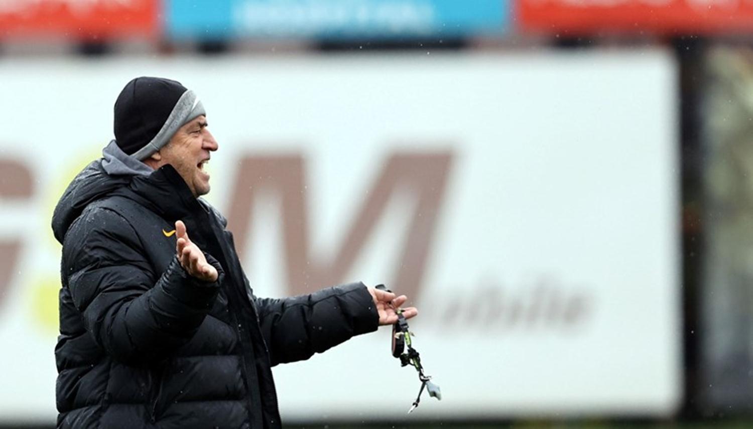 Fatih Terim'den Dar�ca Gen�lerbirli�i ma��na yedek kadro