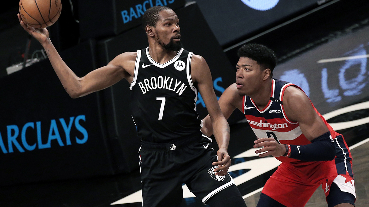 Kevin Durant 552 g�n sonra yeniden parkelerde