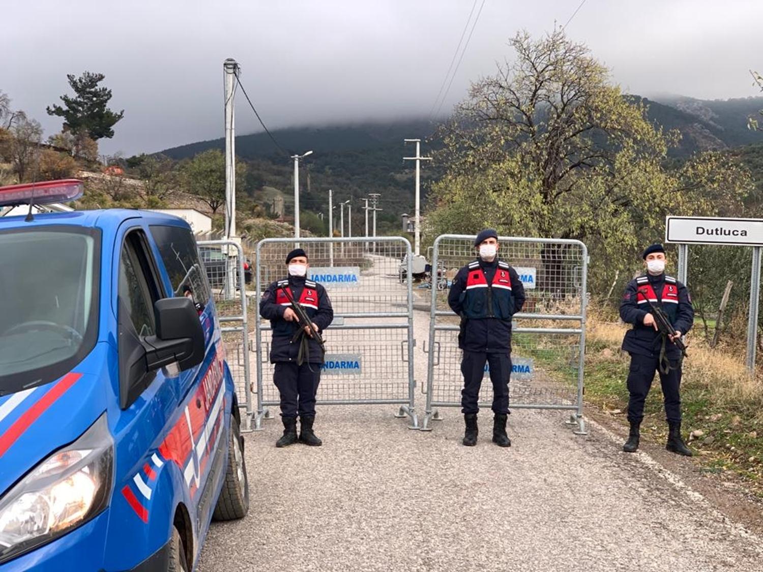 Bal�kesir'de Kovid-19 karantinas�