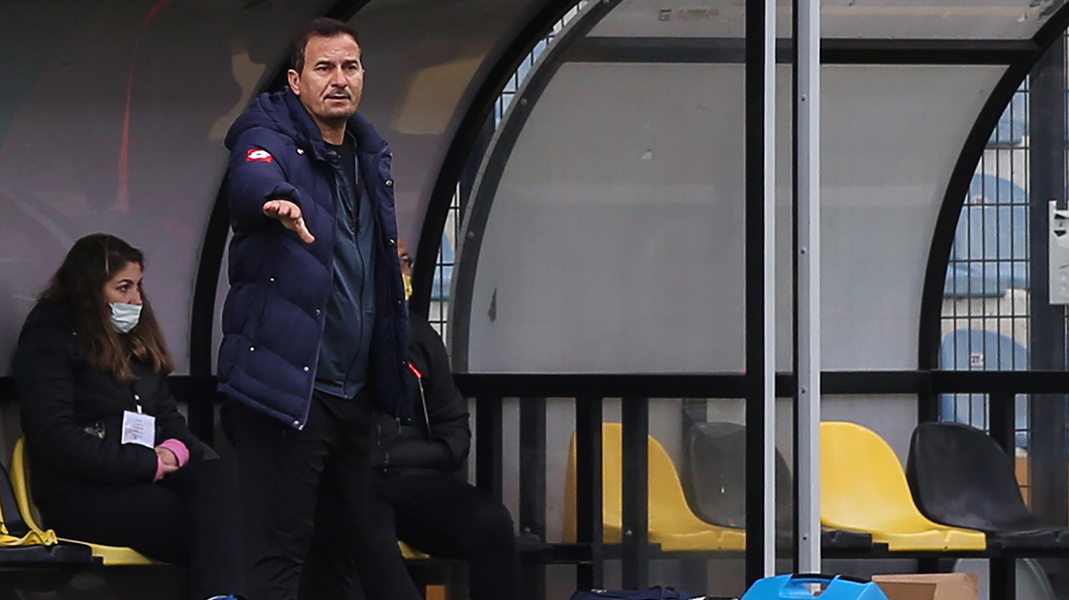 Tarsus'un hocas� Erg�n Penbe'nin Be�ikta�'a s�rprizi var!