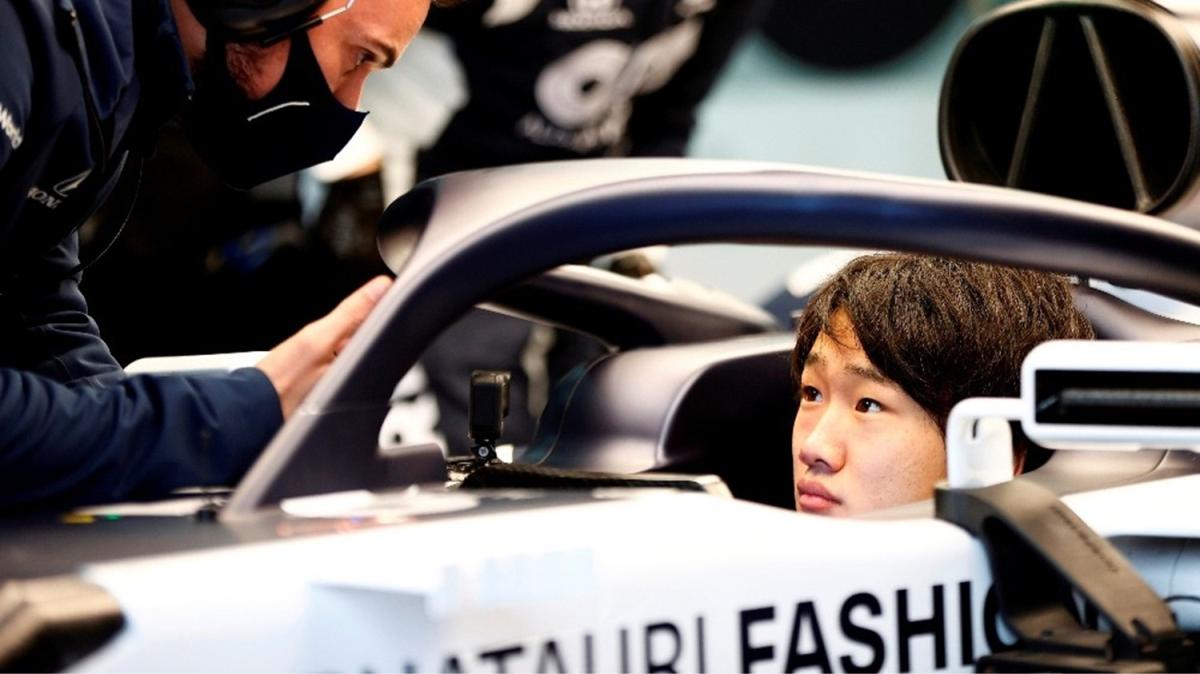 AlphaTauri Honda'nn F1'deki yeni pilotu Yuki Tsunoda oldu