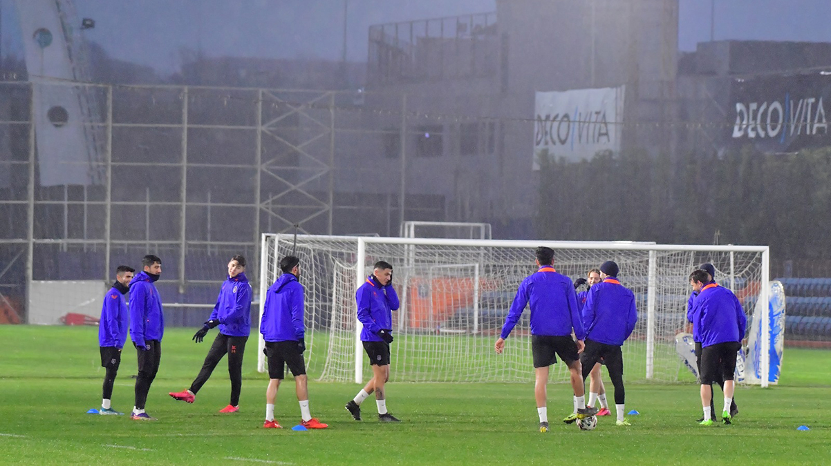 Ba�ak�ehir kupa mesaisine Turgutluspor ma��yla ba�layacak