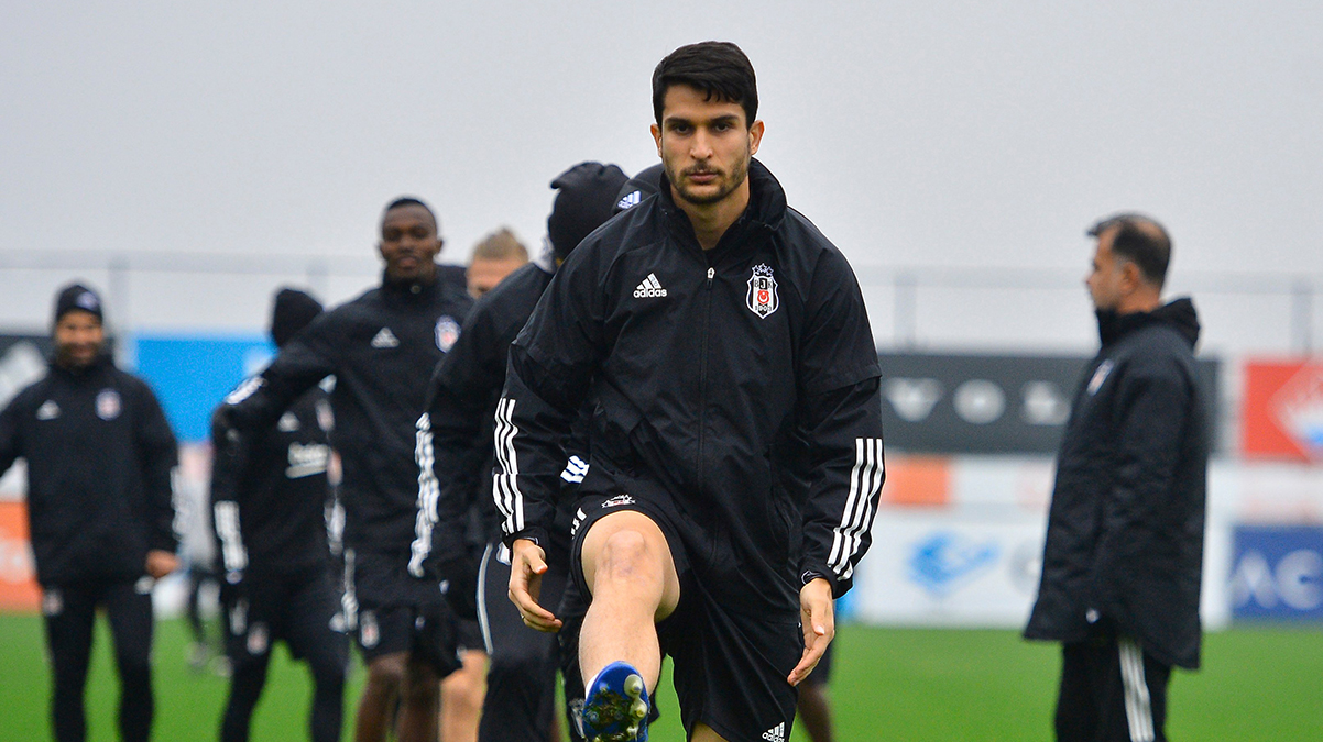 Be�ikta�, Tarsus �dman Yurdu ma��na haz�r