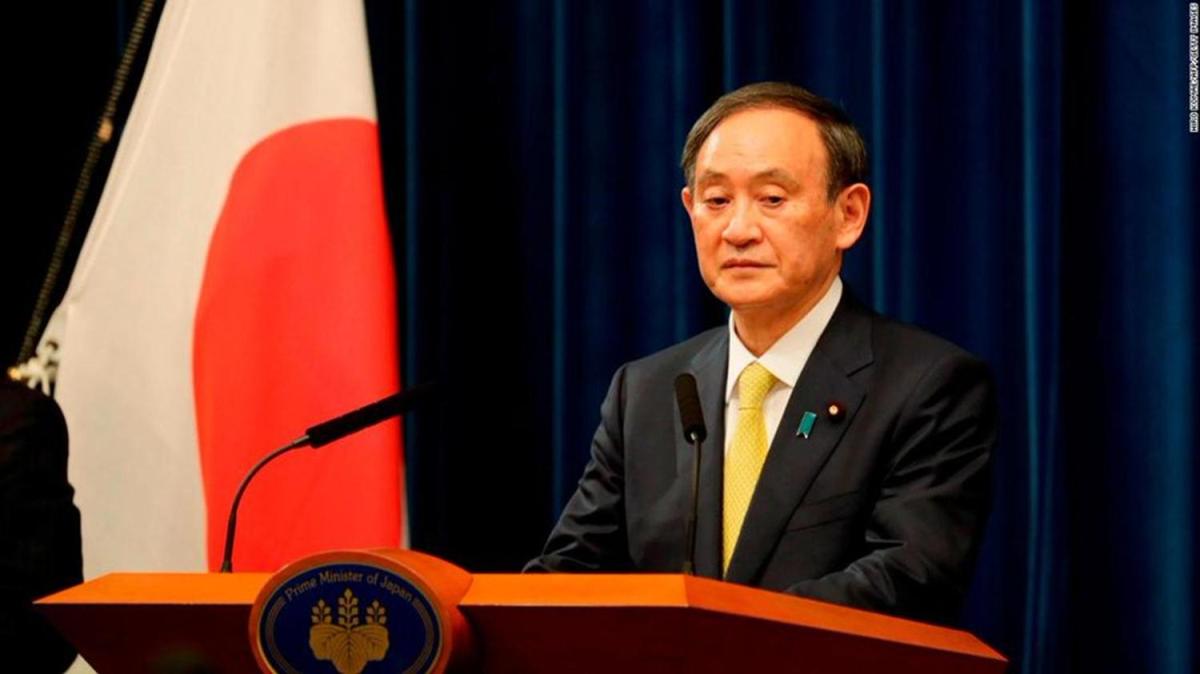 Japon Babakan Suga halktan zr diledi