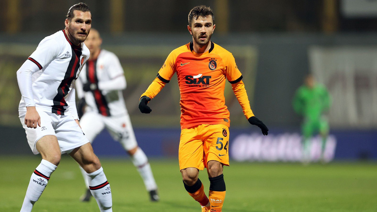 Emre K�l�n�: Telafi edecek 2 ma� daha var