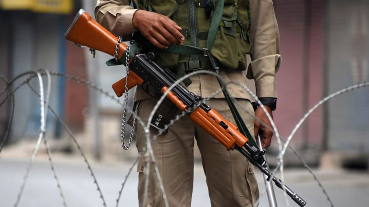 Pakistan: Hindistan BM g�zlemcilerine ate� a�t�