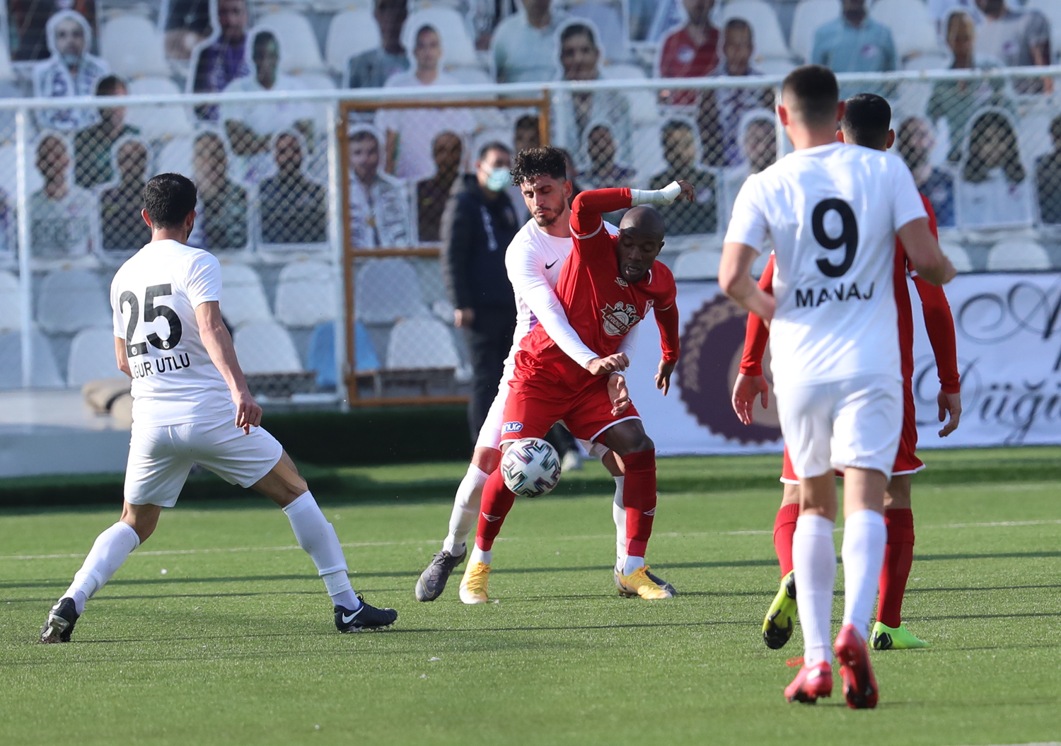 Ke�i�reng�c�, Bal�kesirspor ma��n� kay�ps�z tamamlad�