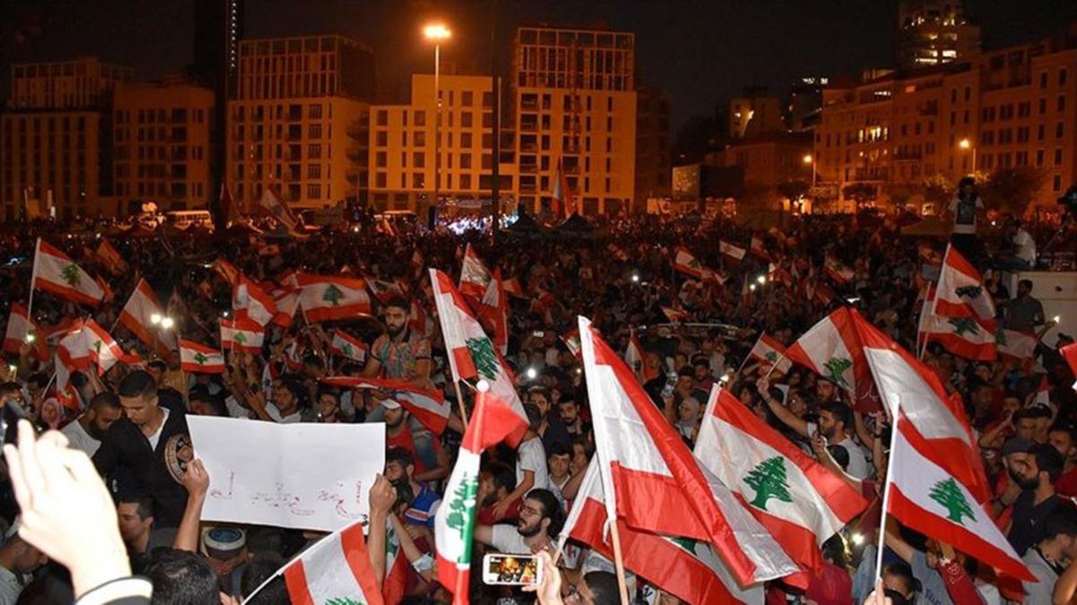 Lbnan'da rencilerden har protestosu