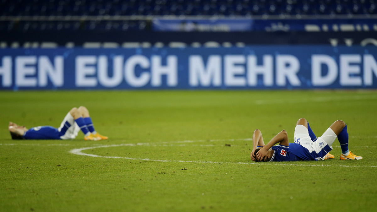 Schalke 04'de 3 puan hasreti kabusa d�n��t�