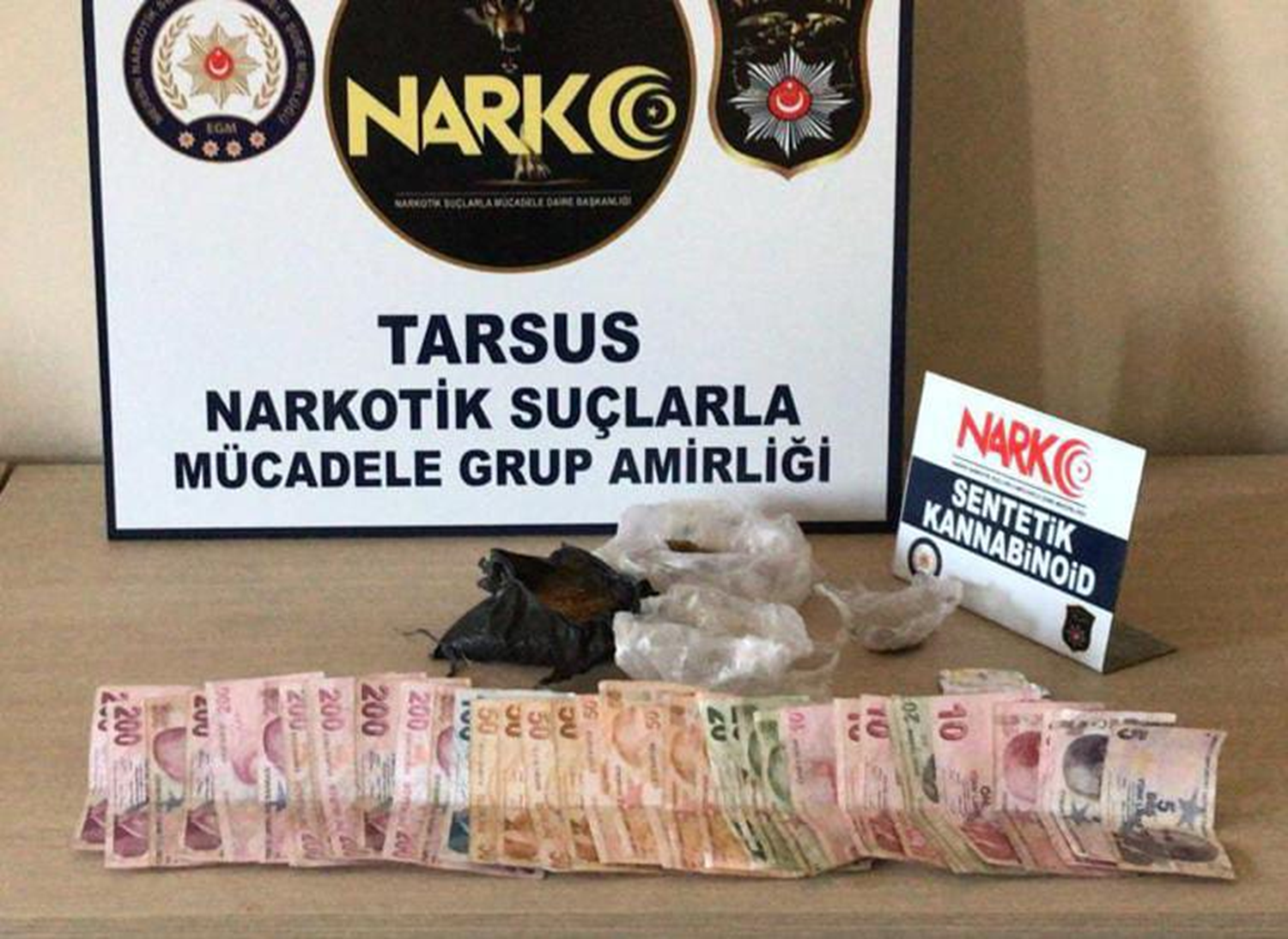 Tarsus'ta uyu�turucu operasyonu