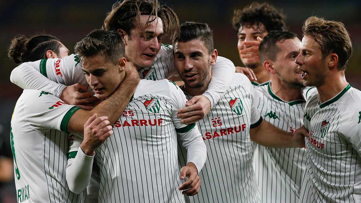 Bursaspor'da iki g�n izin