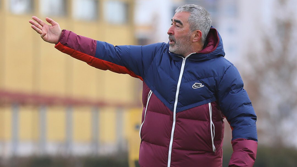 Samet Aybaba: Umar�m bir hakem hatas�na u�ramay�z