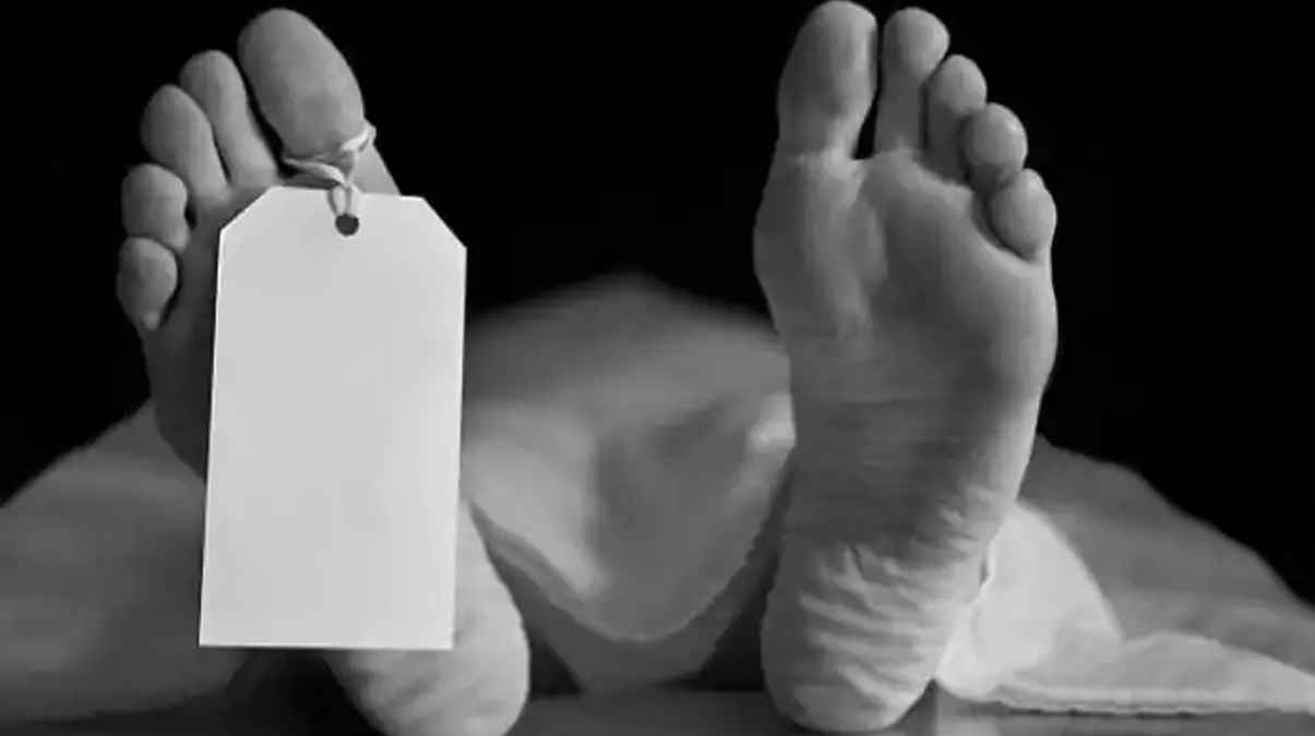 �a�k�na d�nd�ler! Mezara g�t�rd�kleri �l� adam uyand�