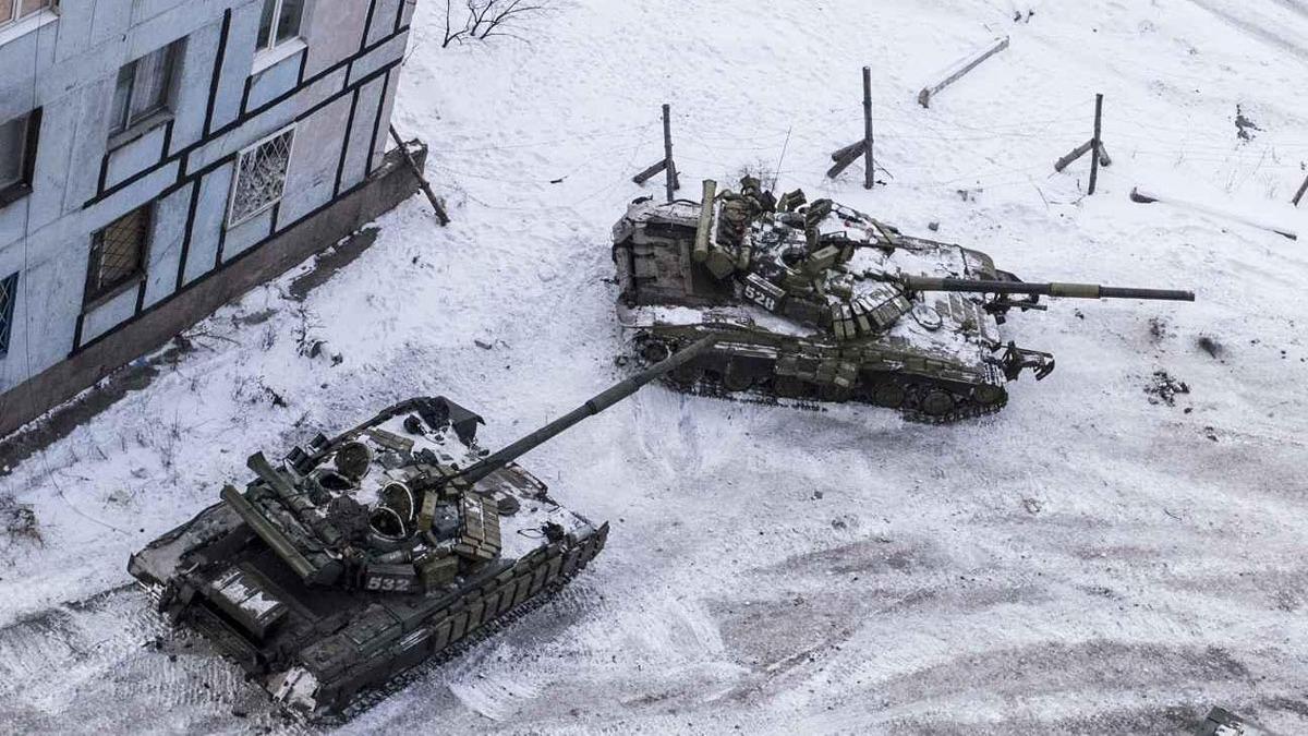 AGT raporu: Donbass'ta cepheye srlen 93 T-64 tank aniden kayboldu